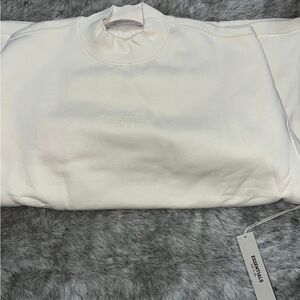 Fear of God Essentials Mockneck ‘Wheat’ (Size XS) — New with Tags